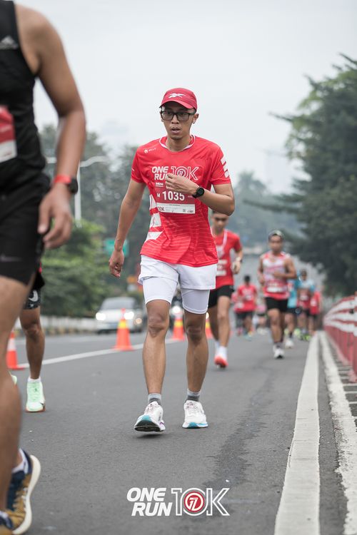 Race photo from ONE RUN 10K 2025