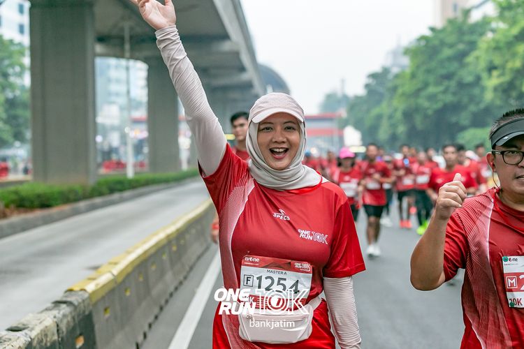 Race photo from ONE RUN 10 K