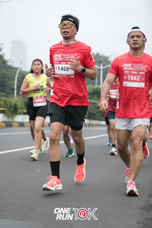 Race photo from ONE RUN 10K 2025