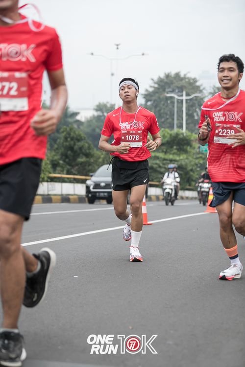 Race photo from ONE RUN 10K 2025