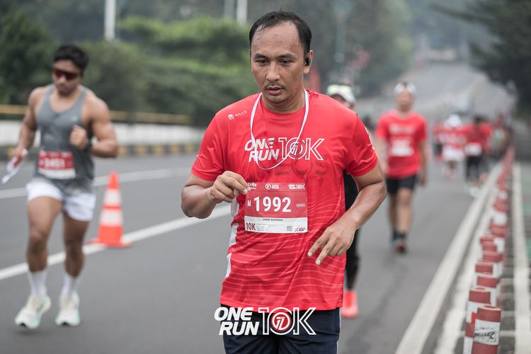 Race photo from ONE RUN 10K 2025