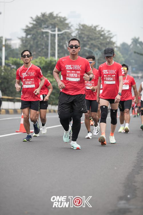 Race photo from ONE RUN 10K 2025