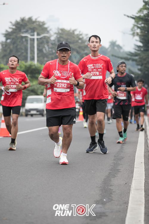 Race photo from ONE RUN 10K 2025