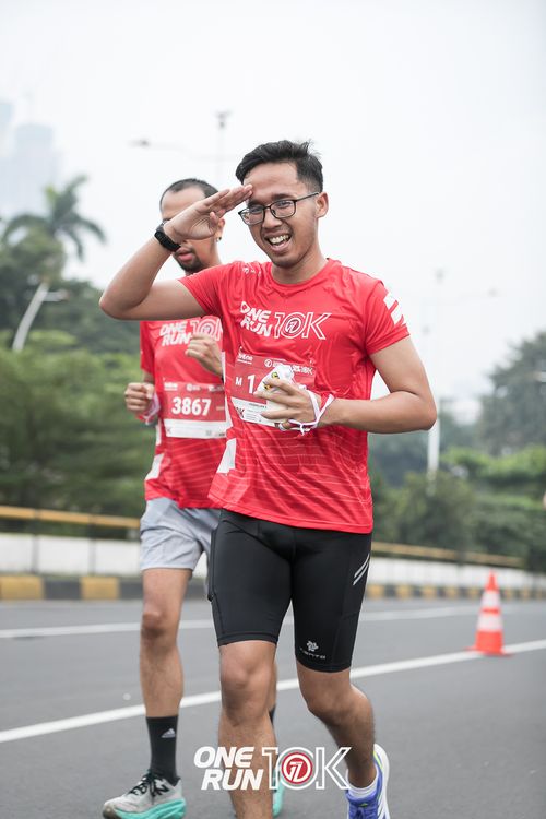 Race photo from ONE RUN 10K 2025