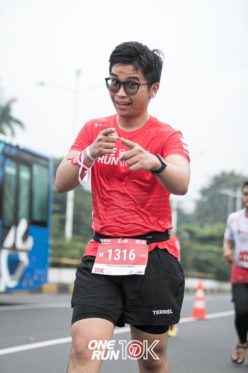 Race photo from ONE RUN 10K 2025