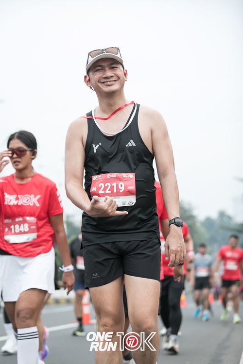 Race photo from ONE RUN 10K 2025