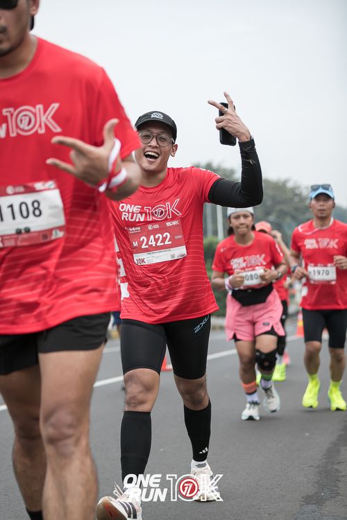 Race photo from ONE RUN 10K 2025