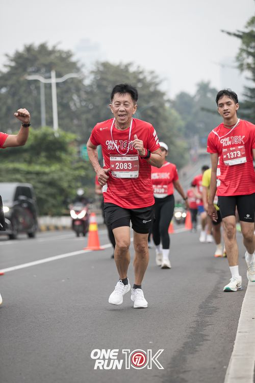 Race photo from ONE RUN 10K 2025
