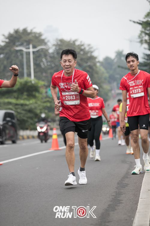 Race photo from ONE RUN 10K 2025