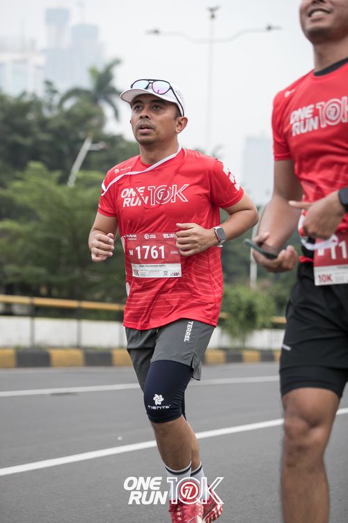 Race photo from ONE RUN 10K 2025
