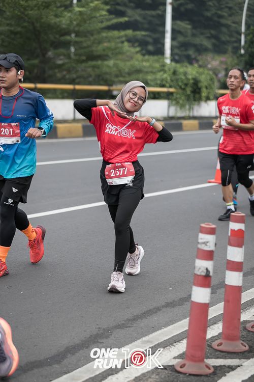 Race photo from ONE RUN 10K 2025