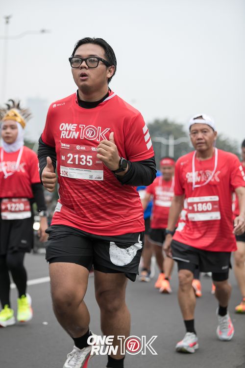 Race photo from ONE RUN 10K 2025