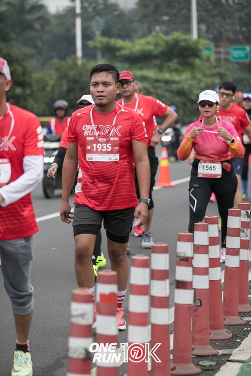 Race photo from ONE RUN 10K 2025