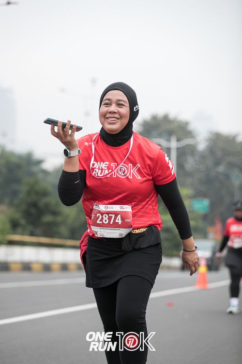 Race photo from ONE RUN 10K 2025