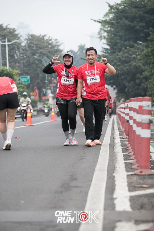 Race photo from ONE RUN 10K 2025