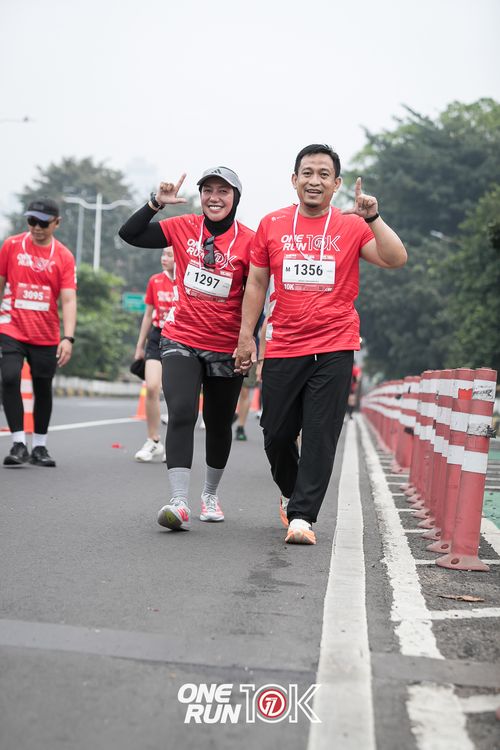 Race photo from ONE RUN 10K 2025