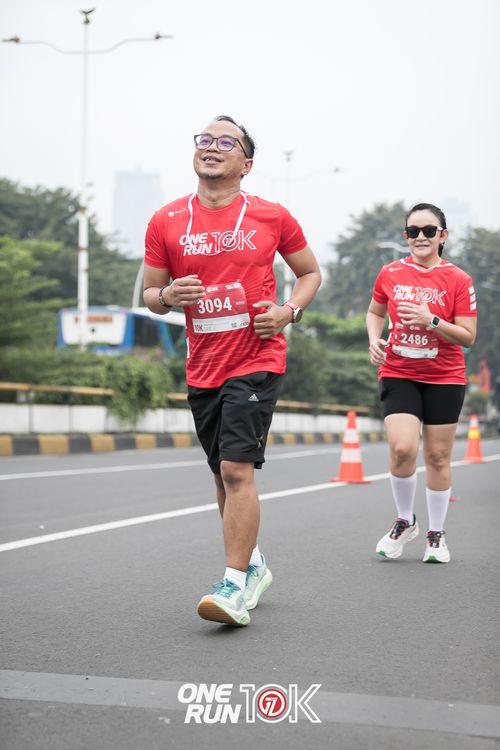 Race photo from ONE RUN 10K 2025