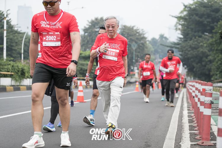 Race photo from ONE RUN 10K 2025
