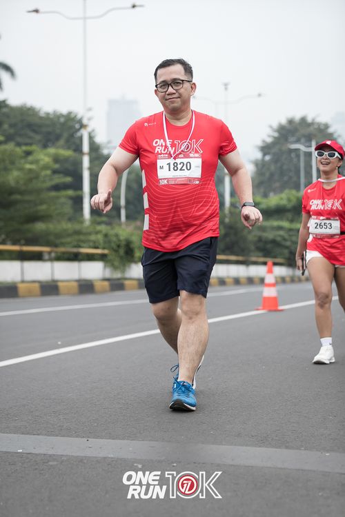 Race photo from ONE RUN 10K 2025