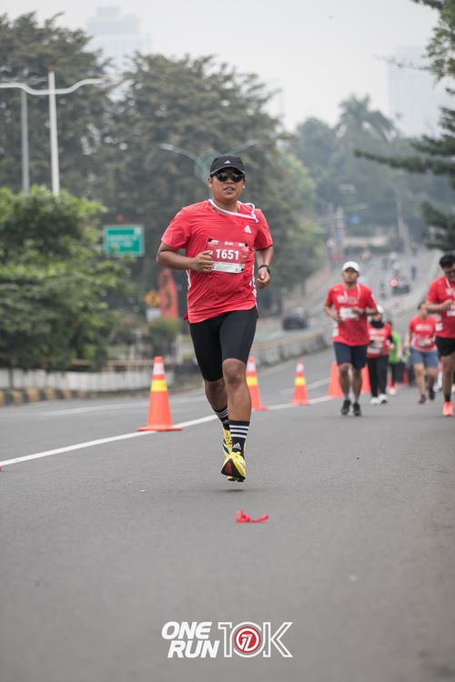 Race photo from ONE RUN 10K 2025