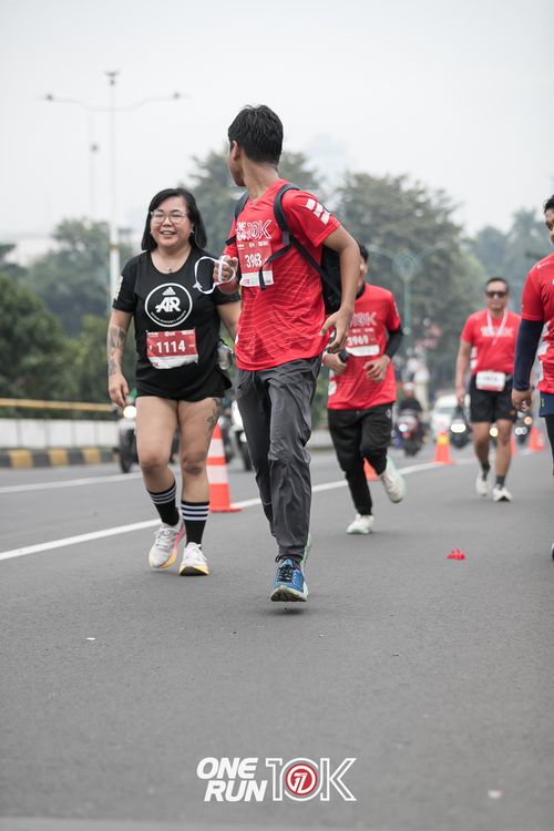 Race photo from ONE RUN 10K 2025