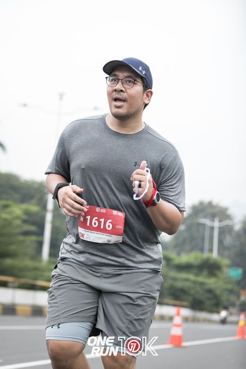 Race photo from ONE RUN 10K 2025