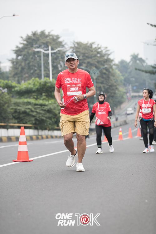 Race photo from ONE RUN 10K 2025
