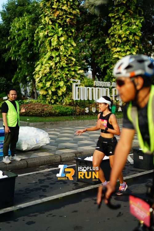 Race photo from Isoplus Run 2024 Surabaya