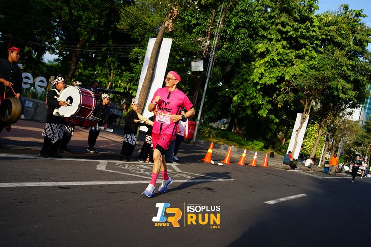 Race photo from Isoplus Run 2024 Surabaya