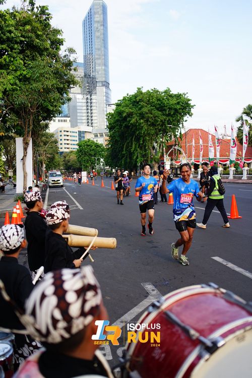 Race photo from Isoplus Run 2024 Surabaya