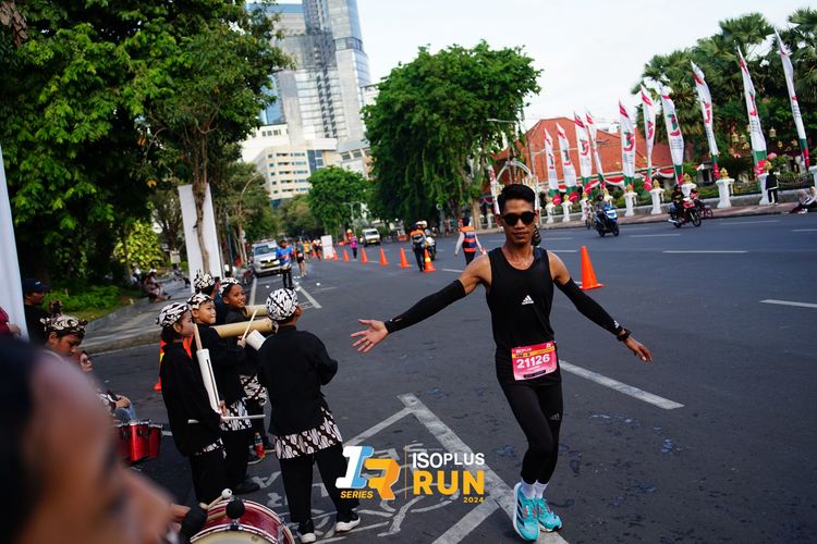 Race photo from Isoplus Run 2024 Surabaya