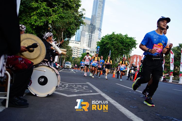 Race photo from Isoplus Run 2024 Surabaya