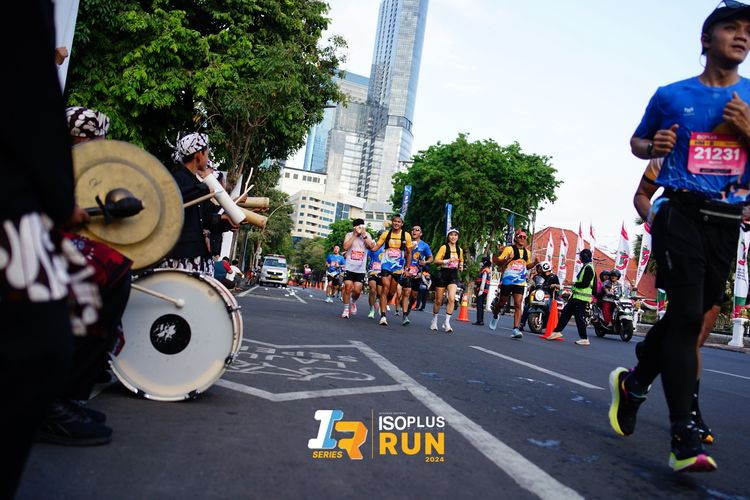 Race photo from Isoplus Run 2024 Surabaya