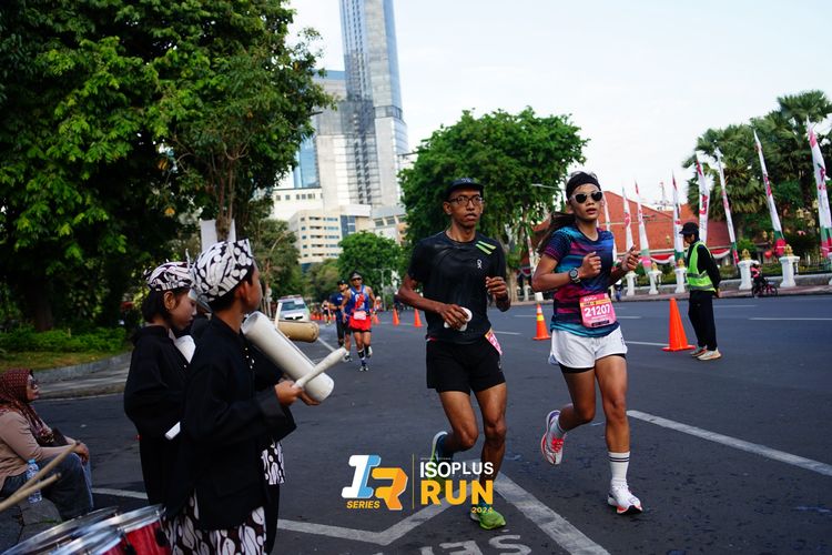 Race photo from Isoplus Run 2024 Surabaya