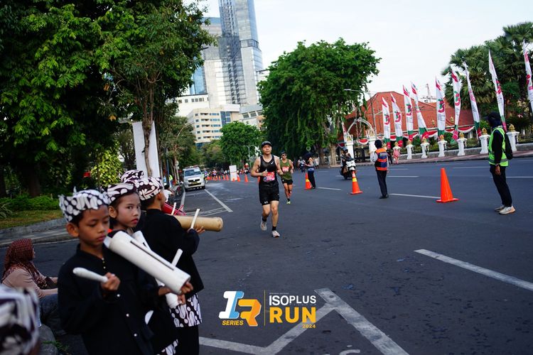 Race photo from Isoplus Run 2024 Surabaya