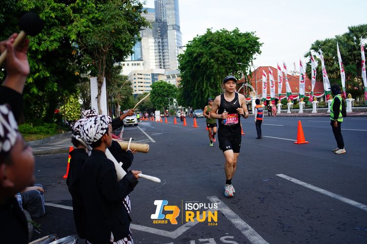 Race photo from Isoplus Run 2024 Surabaya
