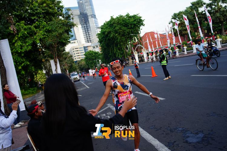 Race photo from Isoplus Run 2024 Surabaya