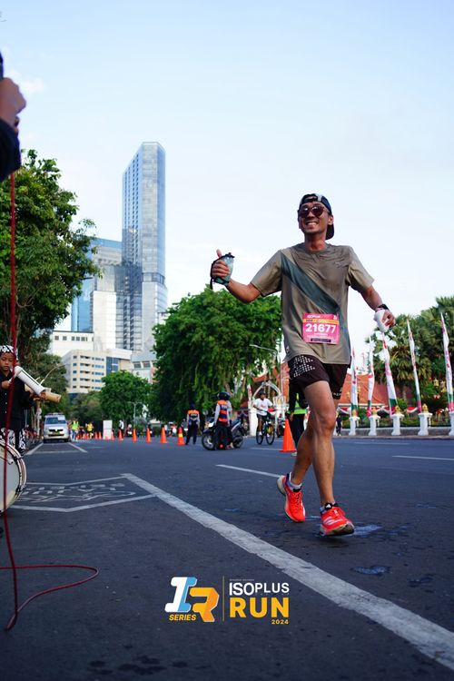 Race photo from Isoplus Run 2024 Surabaya