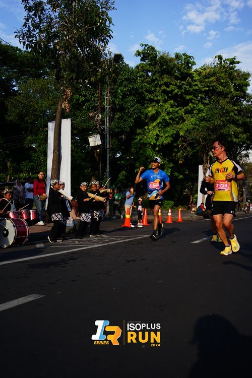 Race photo from Isoplus Run 2024 Surabaya