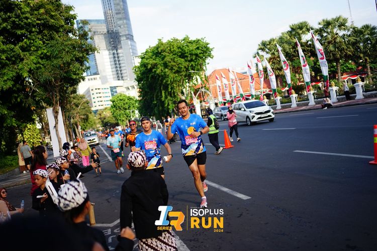Race photo from Isoplus Run 2024 Surabaya