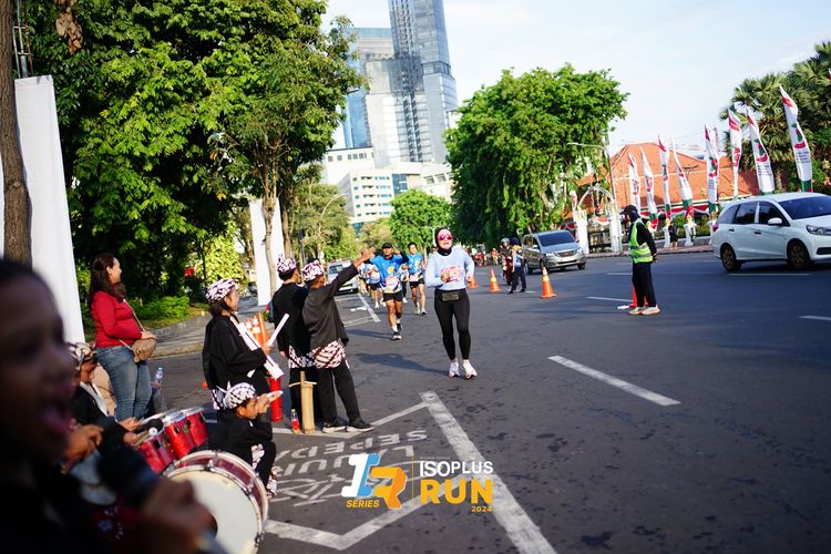 Race photo from Isoplus Run 2024 Surabaya