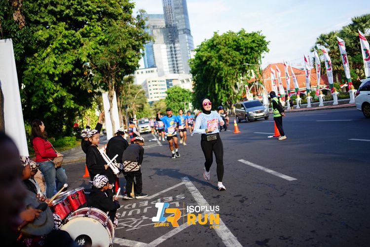 Race photo from Isoplus Run 2024 Surabaya