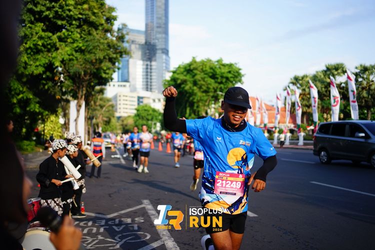 Race photo from Isoplus Run 2024 Surabaya