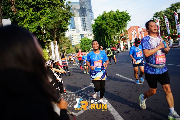 Race photo from Isoplus Run 2024 Surabaya