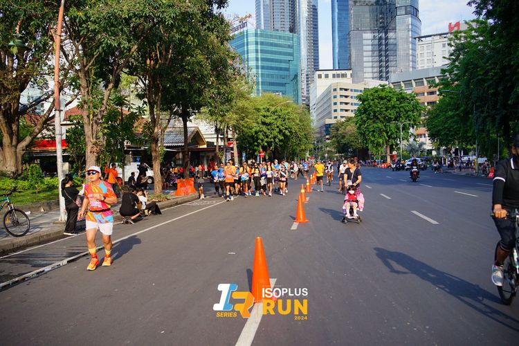 Race photo from Isoplus Run 2024 Surabaya