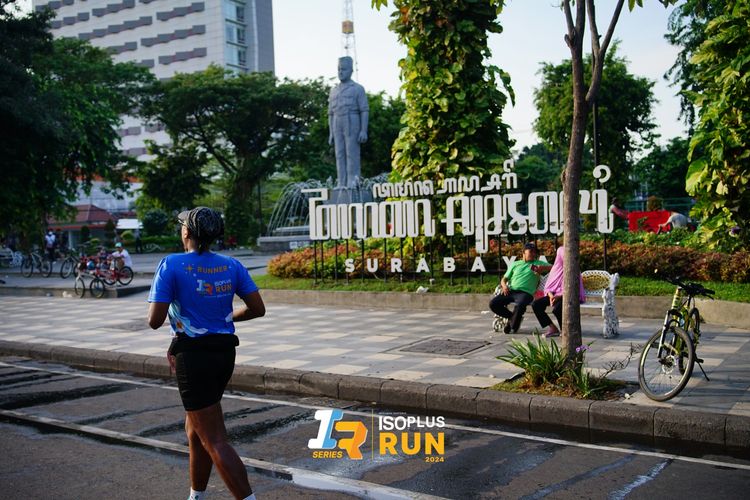 Race photo from Isoplus Run 2024 Surabaya