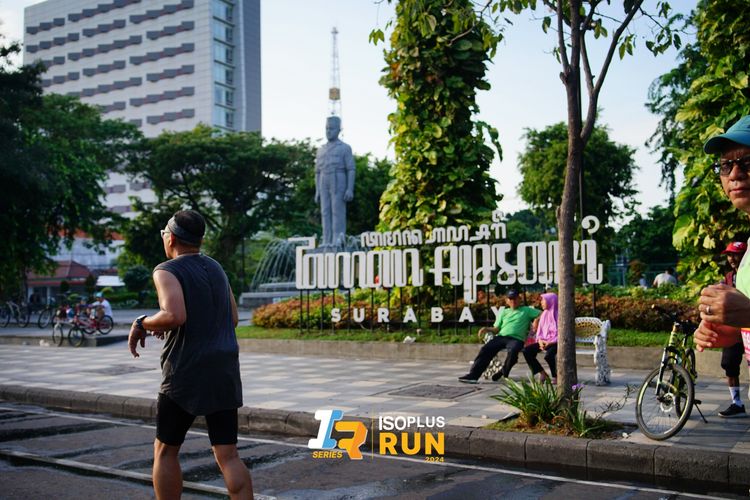 Race photo from Isoplus Run 2024 Surabaya