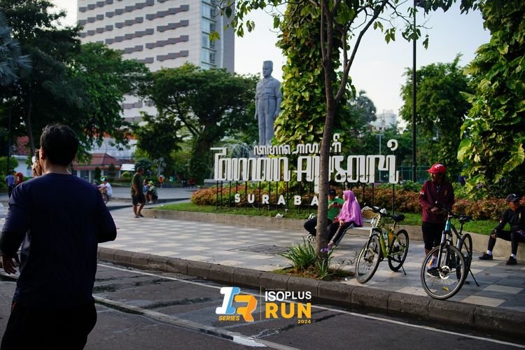 Race photo from Isoplus Run 2024 Surabaya