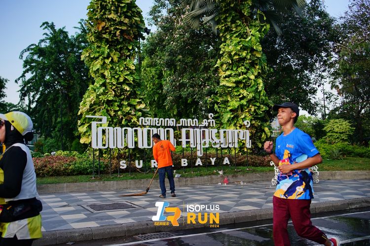Race photo from Isoplus Run 2024 Surabaya