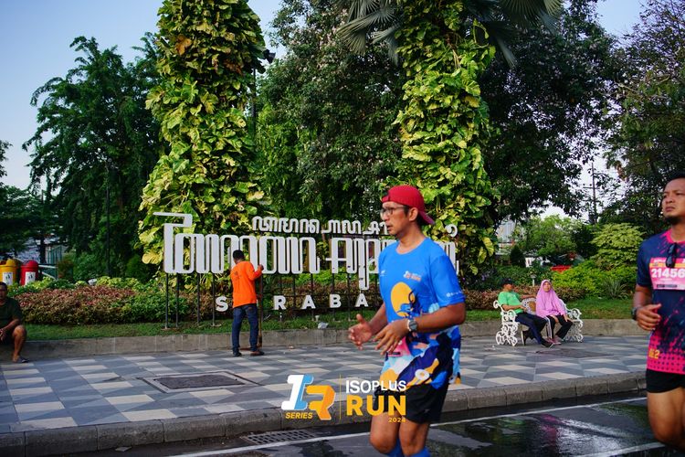 Race photo from Isoplus Run 2024 Surabaya